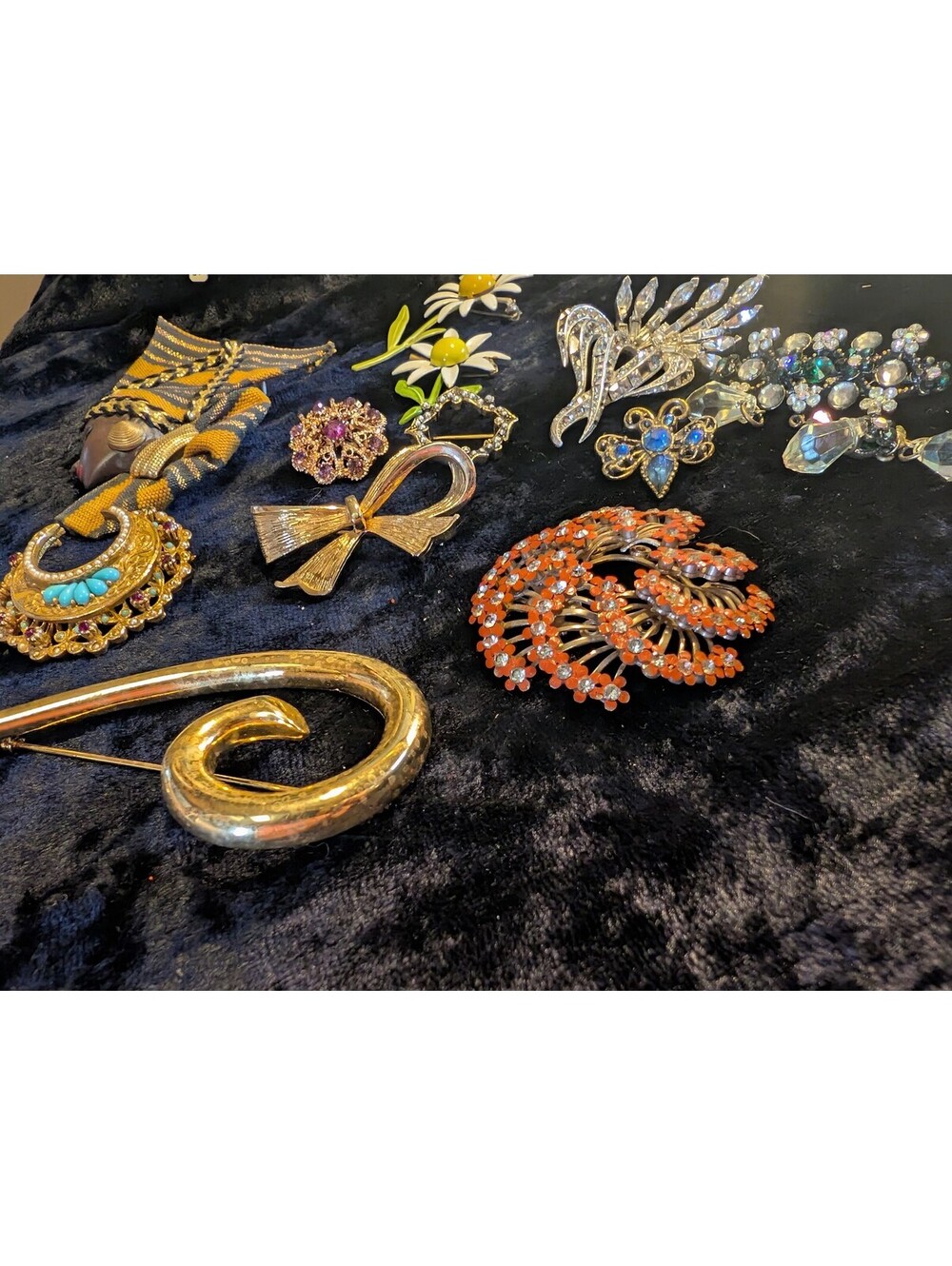 Vintage Women's Brooch Collection - Assorted Styles and Colors